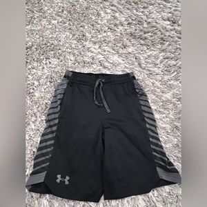 Under armour shorts. Boys medium